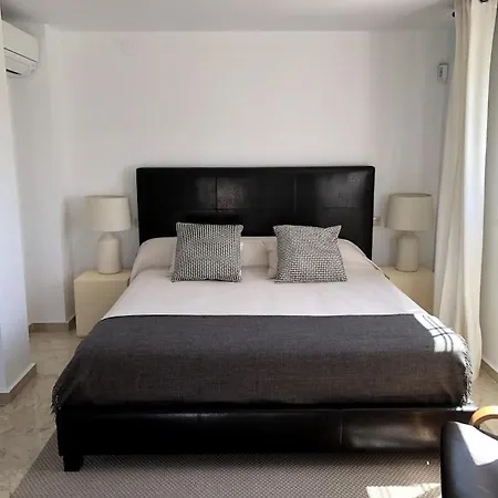 Balcones De Puente Romano Penthouse Lejlighed *